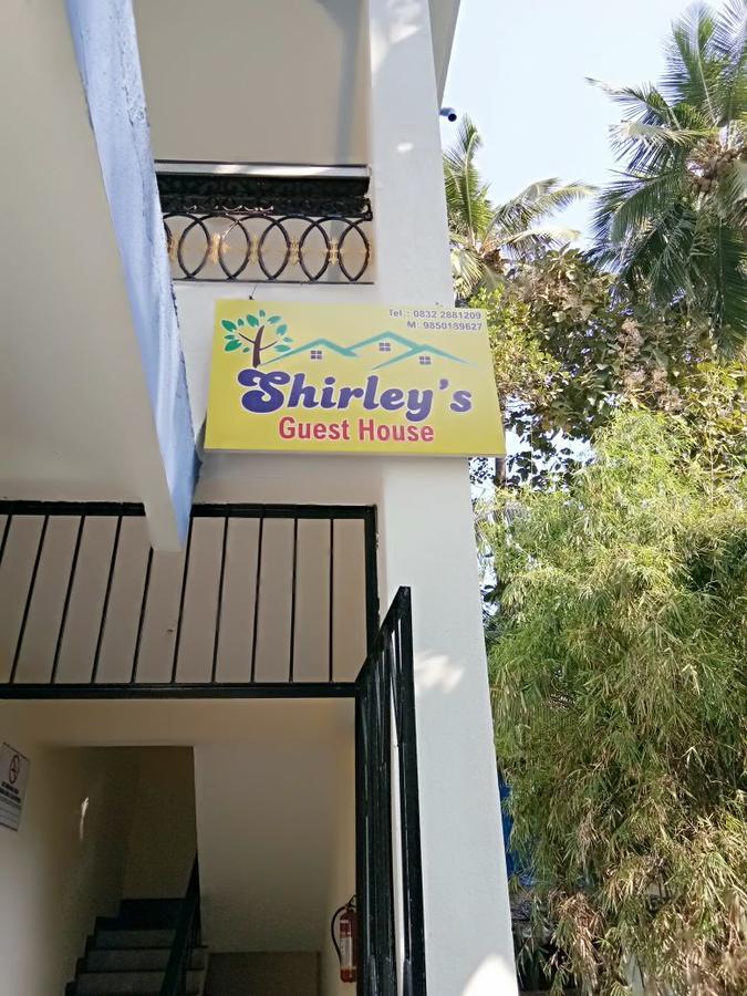 Shirley'S Guest House Маджорда Экстерьер фото