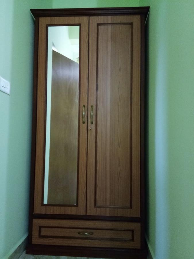 Shirley'S Guest House Маджорда Экстерьер фото
